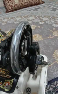 چرخ  خیاطی قدیمی مارشال