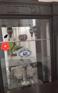 بوفه‌ی چوبی قهوه ای.کاملا سالم