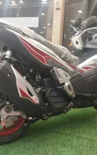 ADV 150 تکتاز