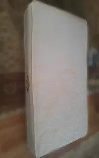 خوش‌خواب بچگانه