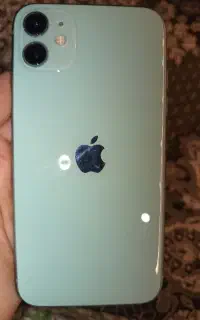 گوشی ایفون 11 نرمال