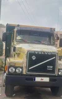 ولوو ان ۱۲ کمپرسی
