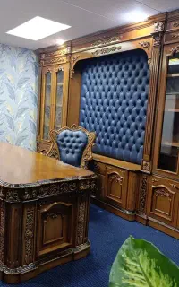 مبلمان اداری سلطنتی میزمدیریت میز کنفرانس کتابخانه