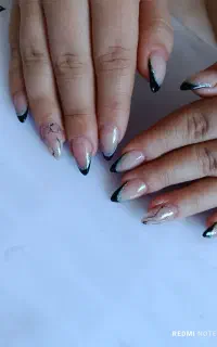 کاشت ناخن