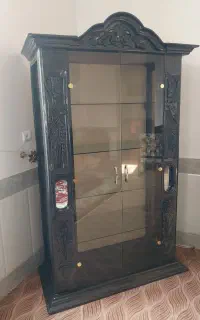 بوفه .ویترین.