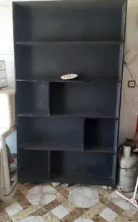 قفسه چوبی بزرگ