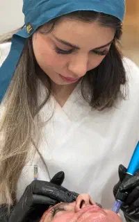 تزریق ژل و بوتاکس با تخفیف باورنکردنی در بوشهر