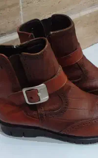 بوت زنانه سایز 37
