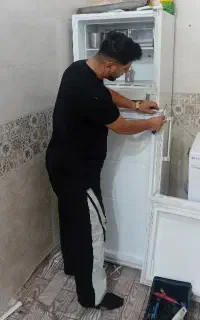 تعمیر و تعویض تخصصی نوار دور درب یخچال و گازگیری