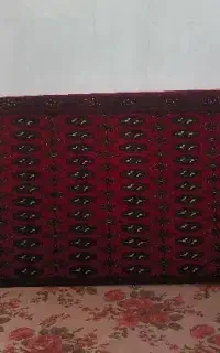 یک عدد پشتی سنتی