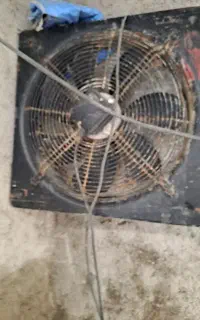 دو عدد فن یک عدد لیزر