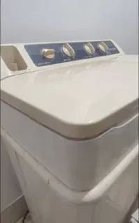 لباسشویی درحد نو ساخت کره