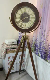 ساعت ایستاده مدل تلسکوپی