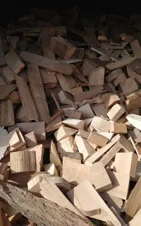 خرید و فروش انواع چوب باغی هرس شده ضایعات نجاری