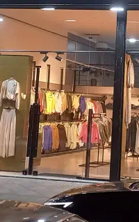 جذب فروشنده خانم