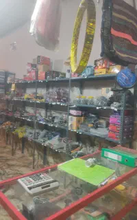 بعلت تغیرشغل کلیه اجناس لوازم موتور بفروش میرسد