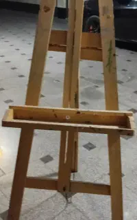 پایه بوم نقاشی