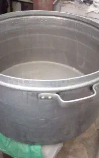 دیگ بزرگ