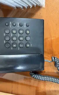 تلفن رومیزی باسیم