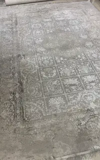 فرش در حد ۱ ماه استفاده