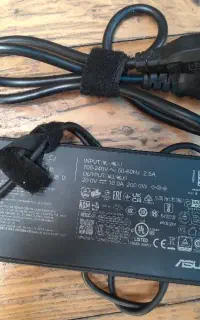 شارژر اصلی لب تاپ ایسوس