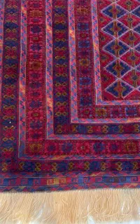 فرش دستباف ۷متری اصیل ایرانی