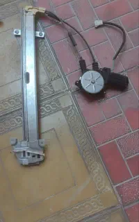 شیشه بالابر تیبا