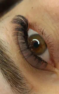 آموزش اکستنشن مژه