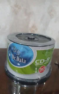 یک بسته سی دی خام
