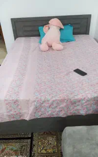 تخت خواب دو نفره با تشک