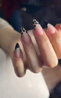 کاشت ناخن