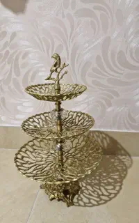 ظرف برنجی