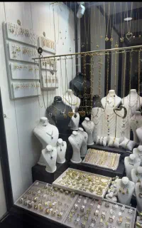 کارگر ساده دکور طلا