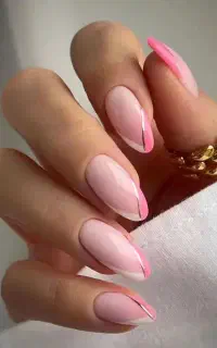 به ناخنکار حرفه ای و مدل رنگ مو نیاز داریم
