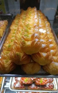جشنواره کیک و شیرینی عروسی