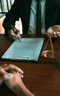 وکیل پایه یک دادگستری(حقوقی کیفری خانواده)
