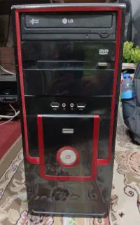 کیس و مانیتور