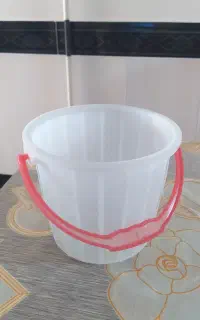سطل ماست