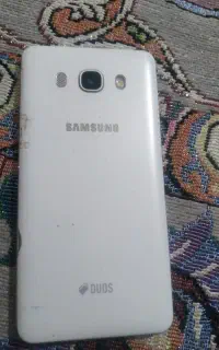 j5 2016
