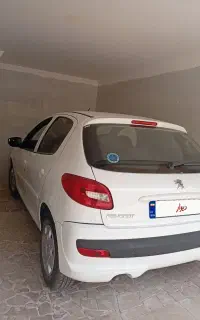 ۲۰۷i