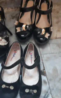 کفش بچگانه