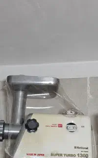 یک عدد چرخ گوشت