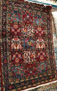 قالیچه دستباف خشتی چالشتری