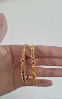 گردنبند توقی و دو عدد النگو خلیجی