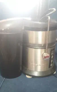 آبمیوه  گیری گوسونیک