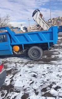 حمل نخاله و خاکبرداری شن ماسه آجر و مصالح ساختمانی