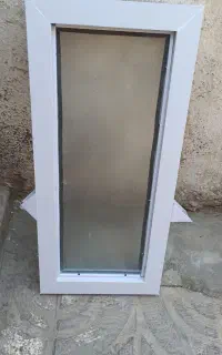 دریچه نور پی وی سی