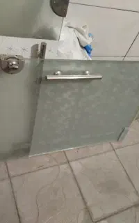 شیشه پنجره سکوریت با قفل ومات کن