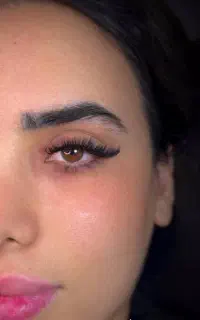 اکستتشن مژه و لیفت ابرو (۲۰درصد تخفیف)