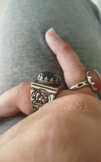 انگشتر زمرد سبز